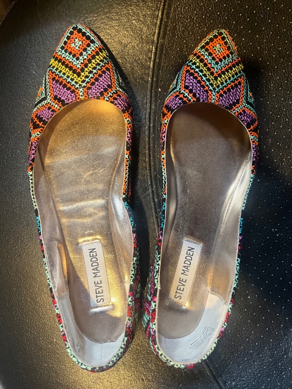 Steve Madden Embroidered Flats (8.5)